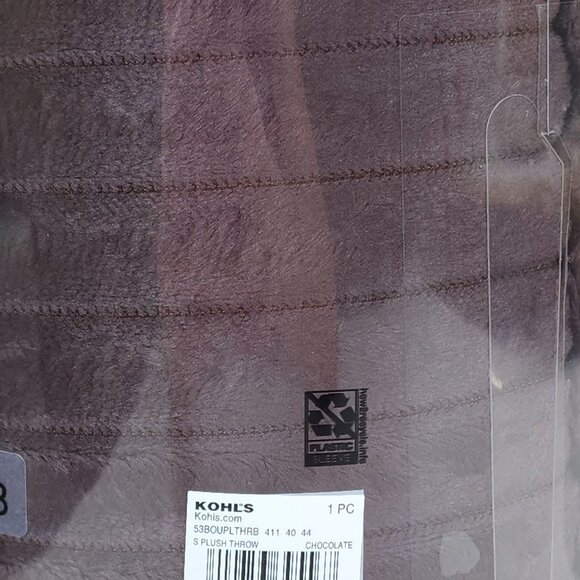 The Big One Oversized Plush Throw Blanket 5'x6' Super Soft Cozy Chocolate Brown - Picture 8 of 9